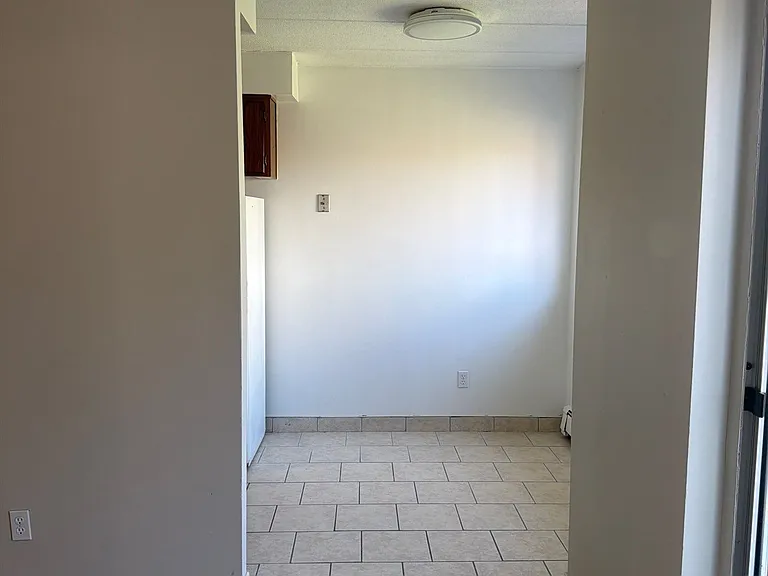 350 Regina St N #302 — Photo 6