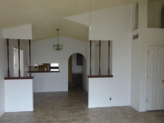 5th image of 12301 Angie Bombach Ave