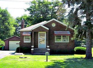 315 Dixon St, Streator, IL 61364