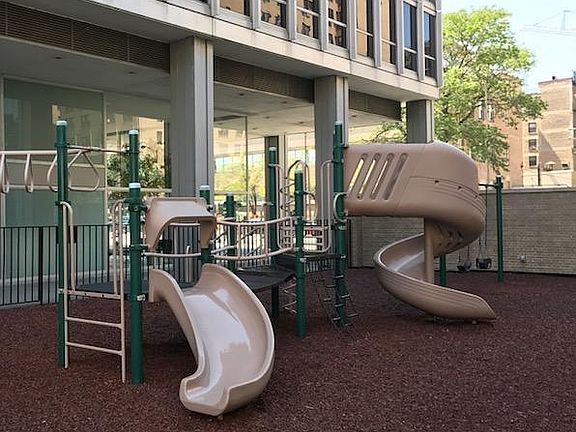 5th image of 330 W Diversey Pkwy APT 1502
