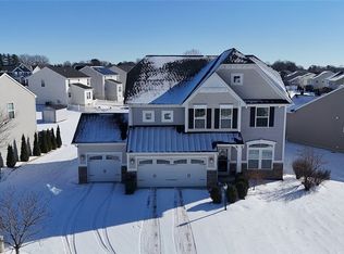 6562 Pine Bluff Ave NE, Canton, OH 44721