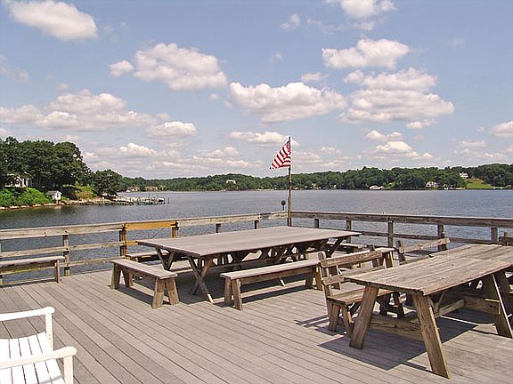900 Sq. Ft. Party Deck