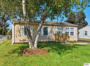 7702 S 39th Ave, Omaha, NE 68147