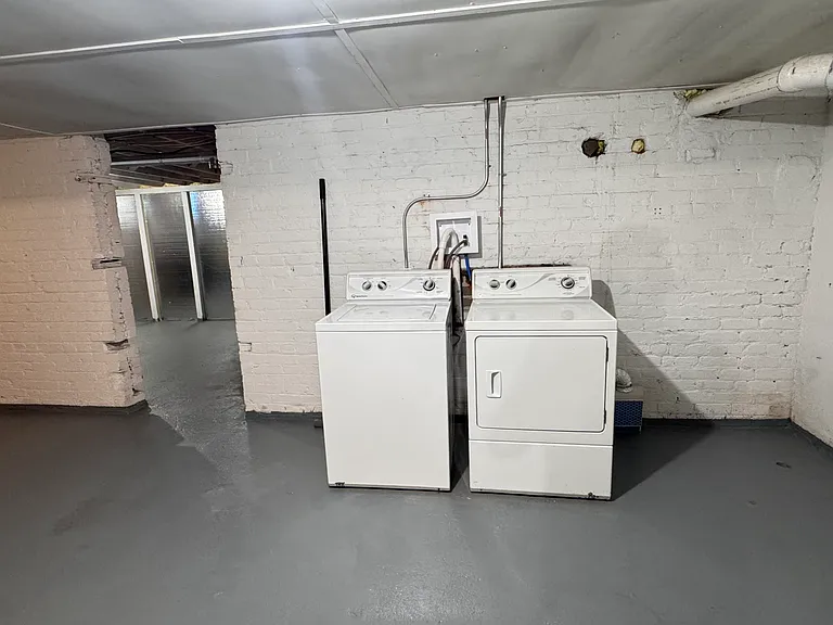 202 W Main St #1 — Photo 11