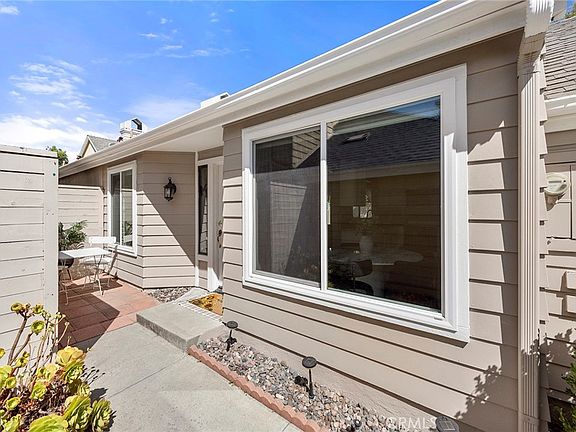 5th image of 21691 Fairbrook #37