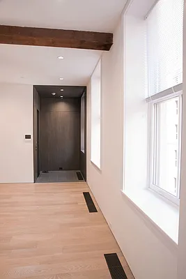 Rented by Classiques Modernes International Realty | media 25