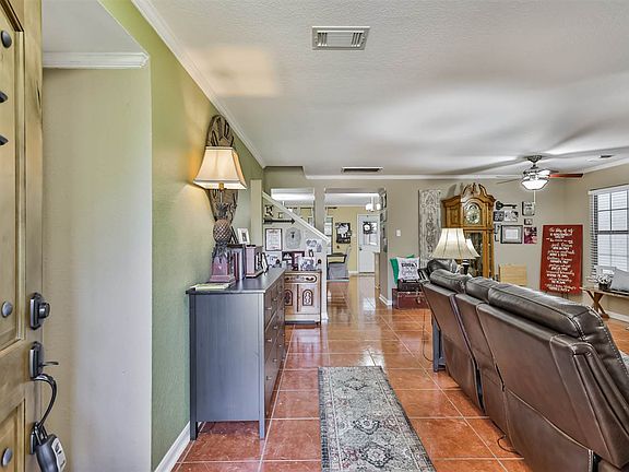 3rd image of 7931 Owl Ln
