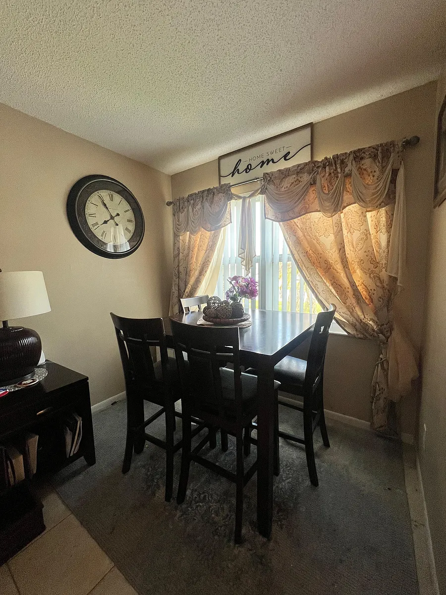 Building Photo - 1302 Mill Creek Pl