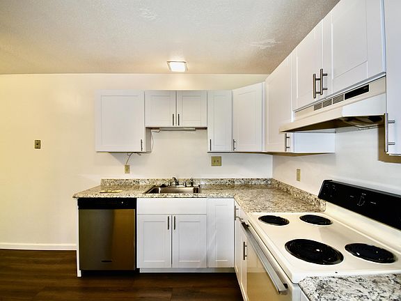 2nd image of 102 5th St E #10