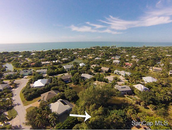 1st image of 707 Emeril Ct