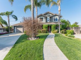 5752 E Laurite Ave, Fresno, CA
