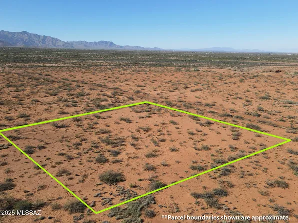 E Carney St #5-6, Pearce, AZ 85625