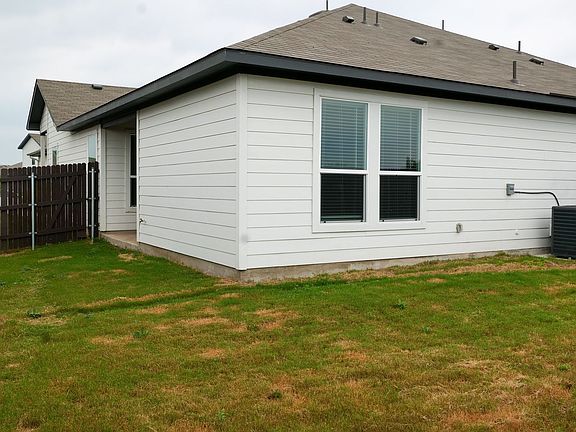 3rd image of 299 Cross Barn Blvd Unit B