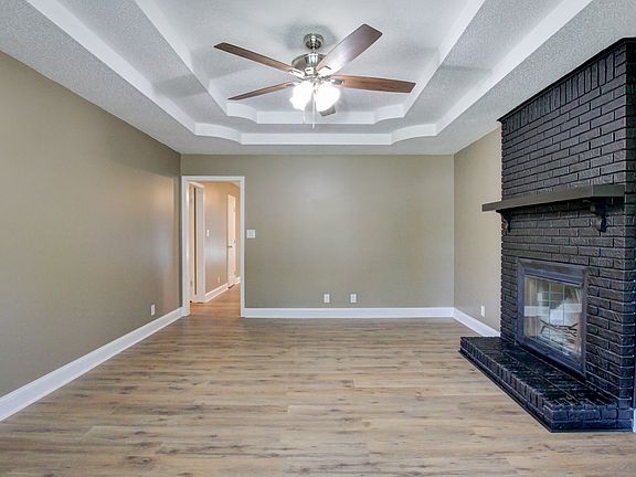 4th image of 1783 Forrestdale Dr