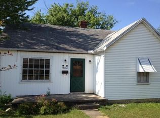 602 W Main St, Tipp City, OH 45371