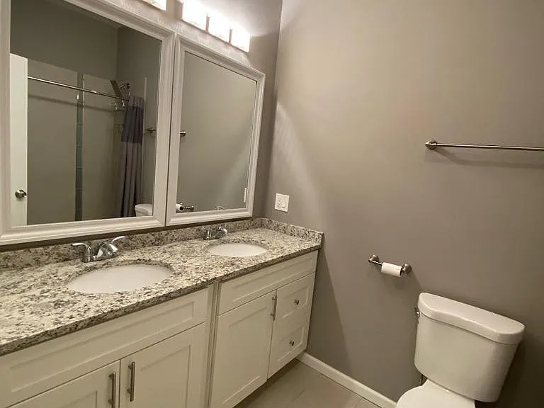 1922 N Keystone Ave #1 — Photo 17
