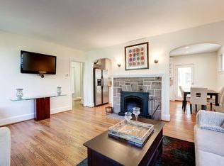 2840 Maple Ln, Fairfax, VA 22031