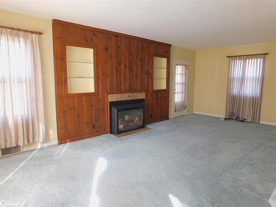 704 Cedar St, Schleswig, IA 51461 Zillow