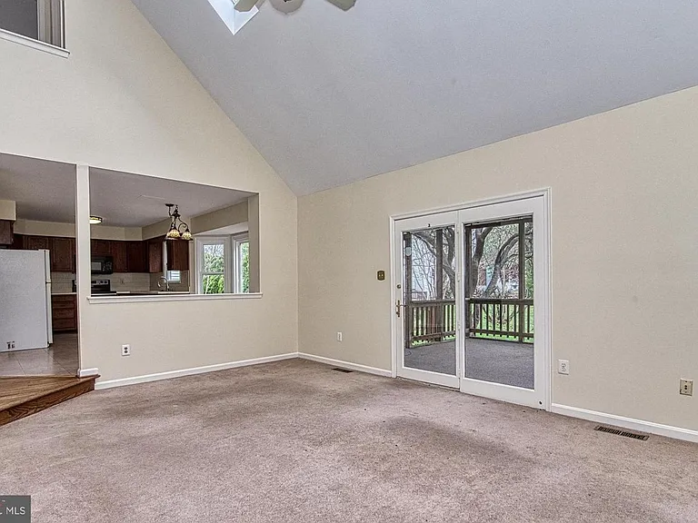 2205 Cedar Mill Ct — Photo 9