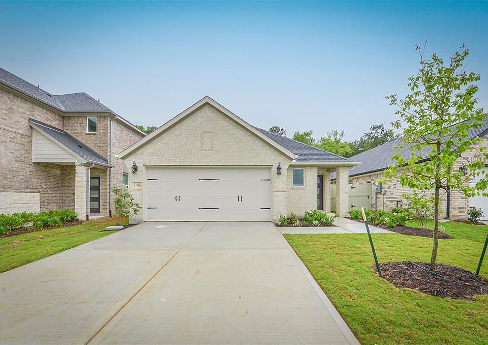 1st image of 17590 Rosette Grass Dr