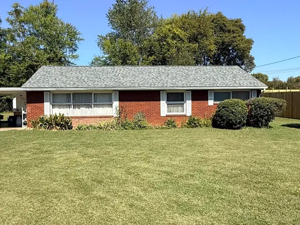 4229 Drifting Dr, Knoxville, TN 37912