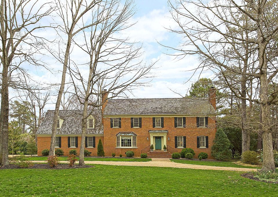 1st image of 307 Cheswick Ln