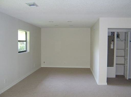 4th image of 9361 NW 33rd Pl
