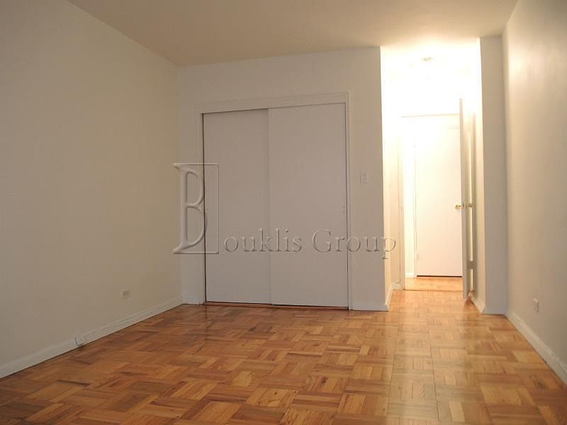 2nd image of 332 E 84th St APT 4