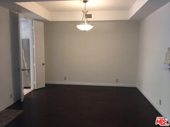 2112 Century Park Ln Unit 110, Los Angeles, CA 90067