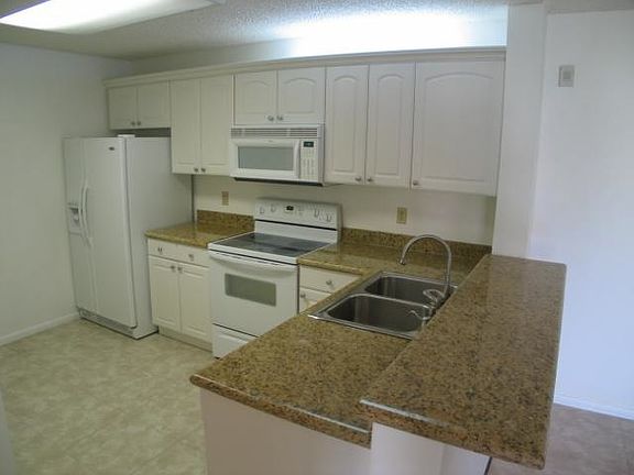 5th image of 10145 W Sunrise Blvd