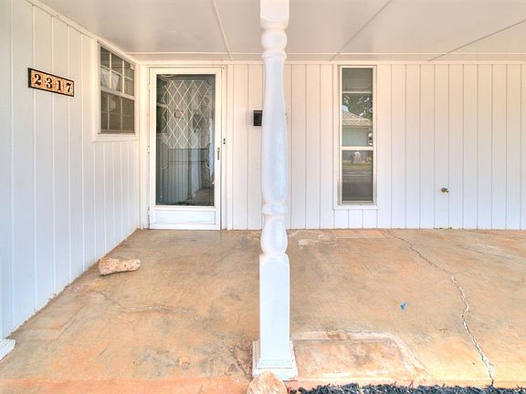 5th image of 2317 NW 113th St