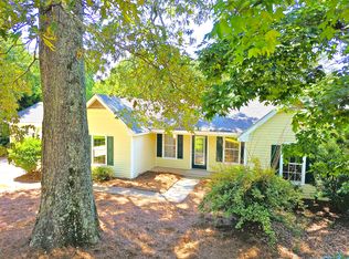 1249 Cabots Dr, Auburn, GA 30011