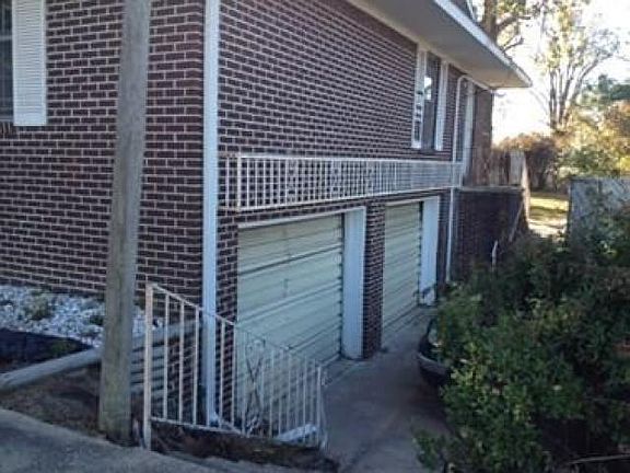 4th image of 1220 W Pullen Ave