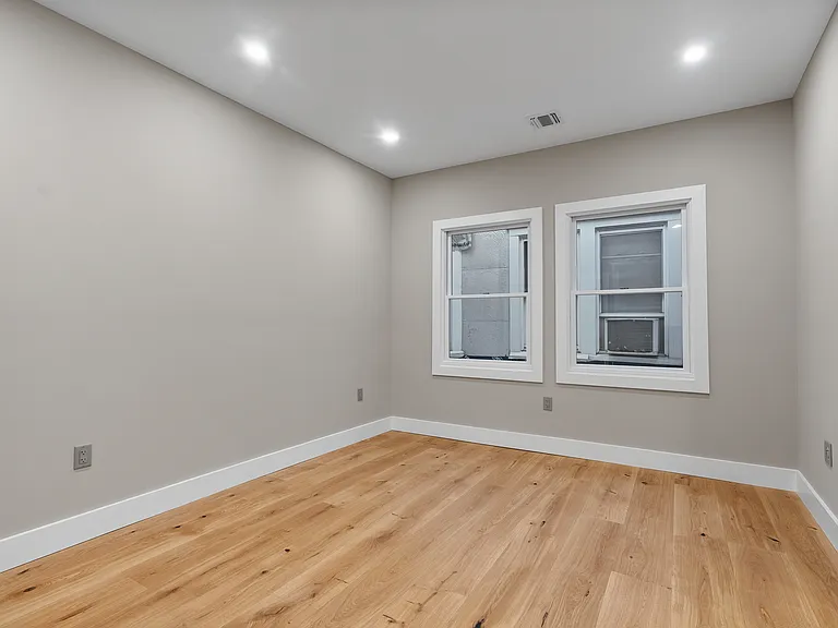 7812 John F Kennedy Blvd #1 — Photo 20