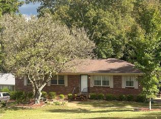 847 Cherokee Dr, Sylacauga, AL 35150
