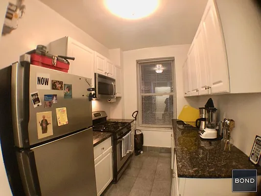 Rented by Bond New York | media 11