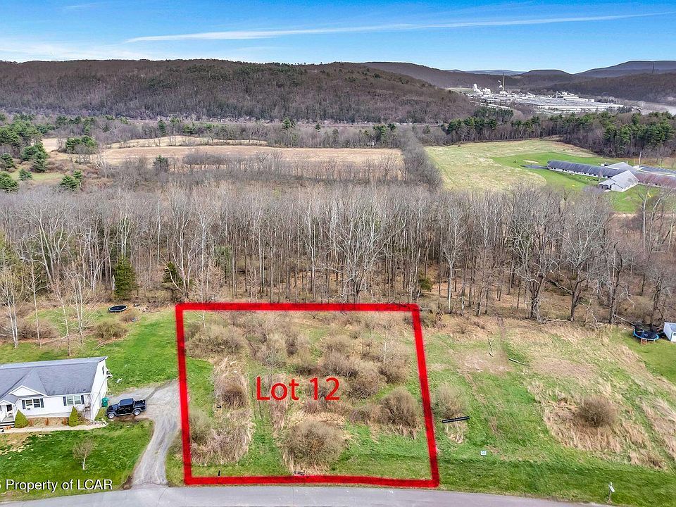 1st image of 12 Walnut Ridge Dr