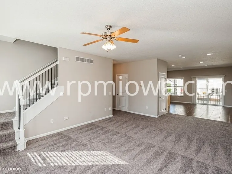 6905 Jack London Dr — Photo 9