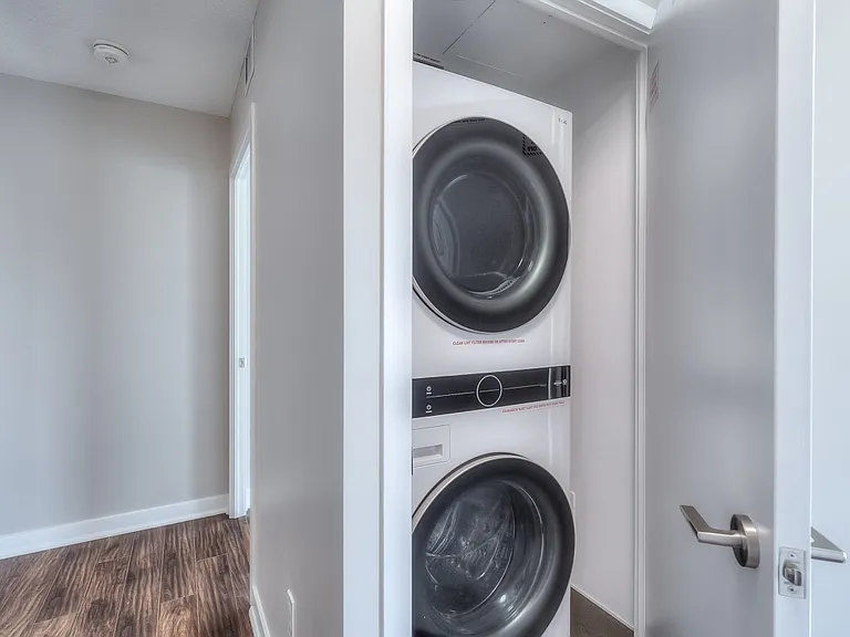 5740 Yonge St #1309 — Photo 15