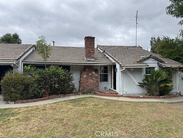 1st image of 5473 Penfield Ave