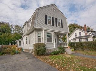 90 Vermont St, Methuen, MA 01844