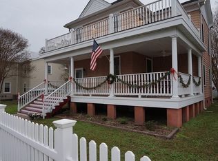 323 S Hope St, Hampton, VA 23663