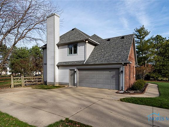 4th image of 26804 Dogwood Ln