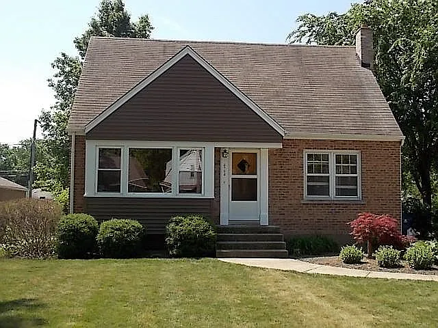 3703 212th Pl photo 1