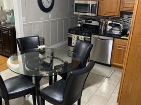 6 Reed Ave, Everett, MA