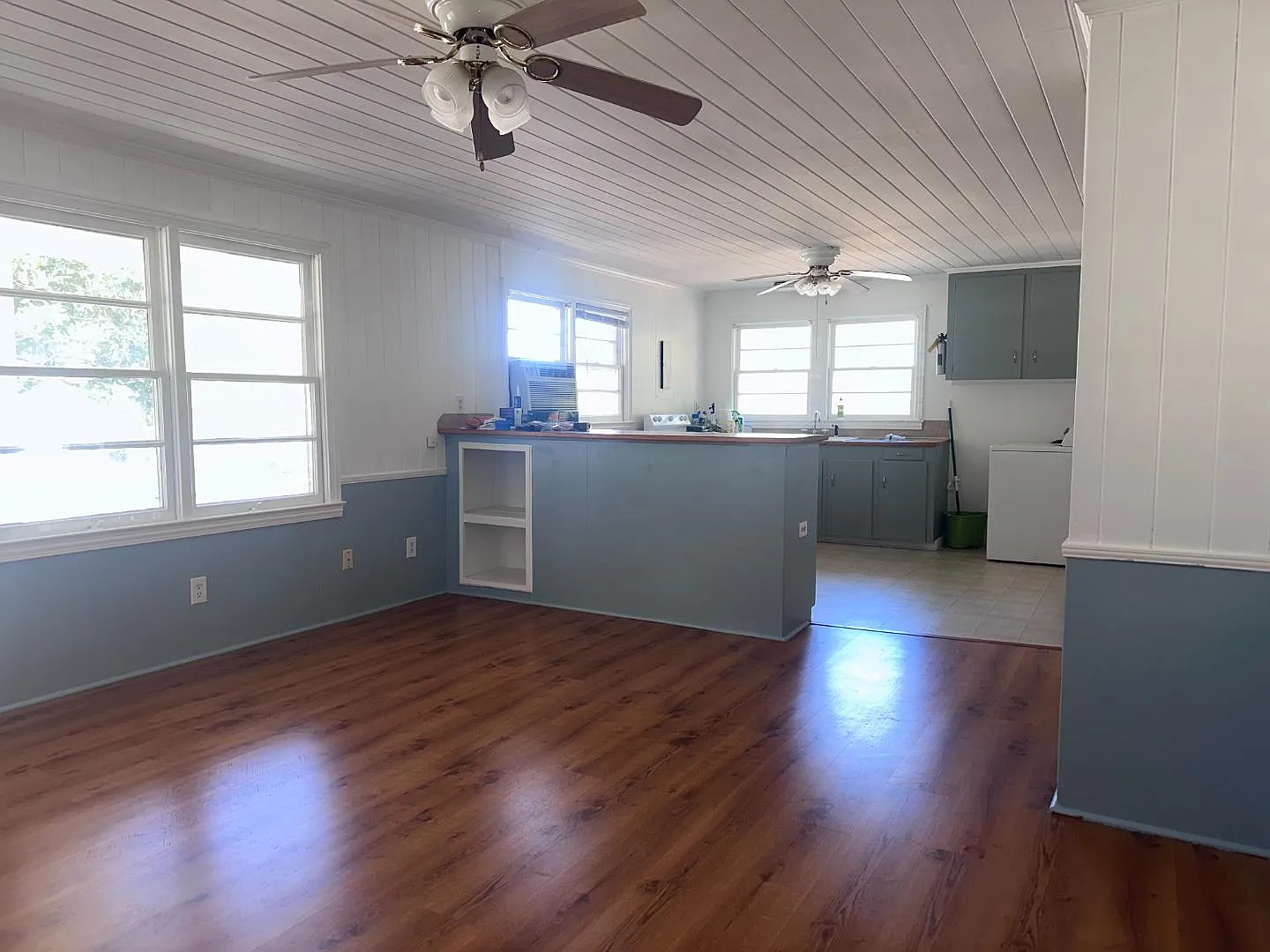 2811 Sand Dunes Dr - Apt 2 — Photo 4