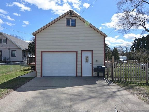 5th image of 115 E Marion St #A
