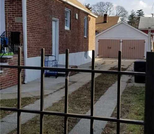 2nd image of 13735 171st St