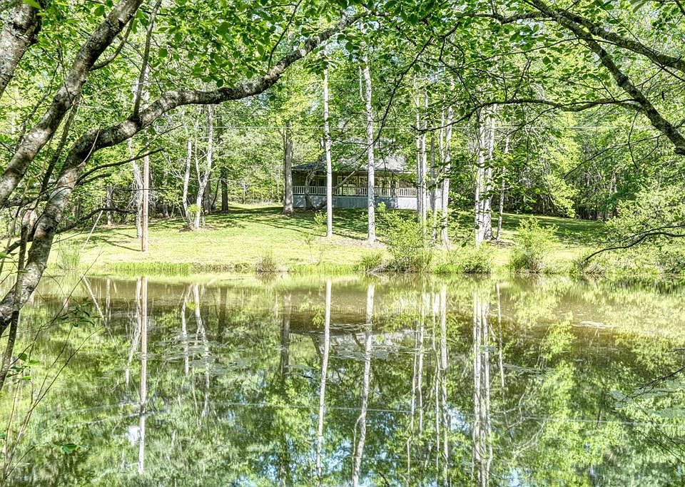 1st image of 1493 Greasy Creek Rd