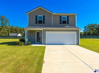 722 Twin Oaks Cir, Lake City, SC 29560